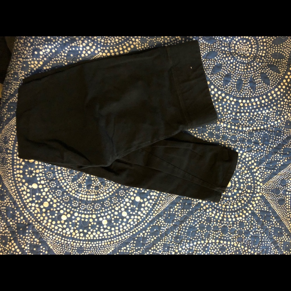 Black leggings